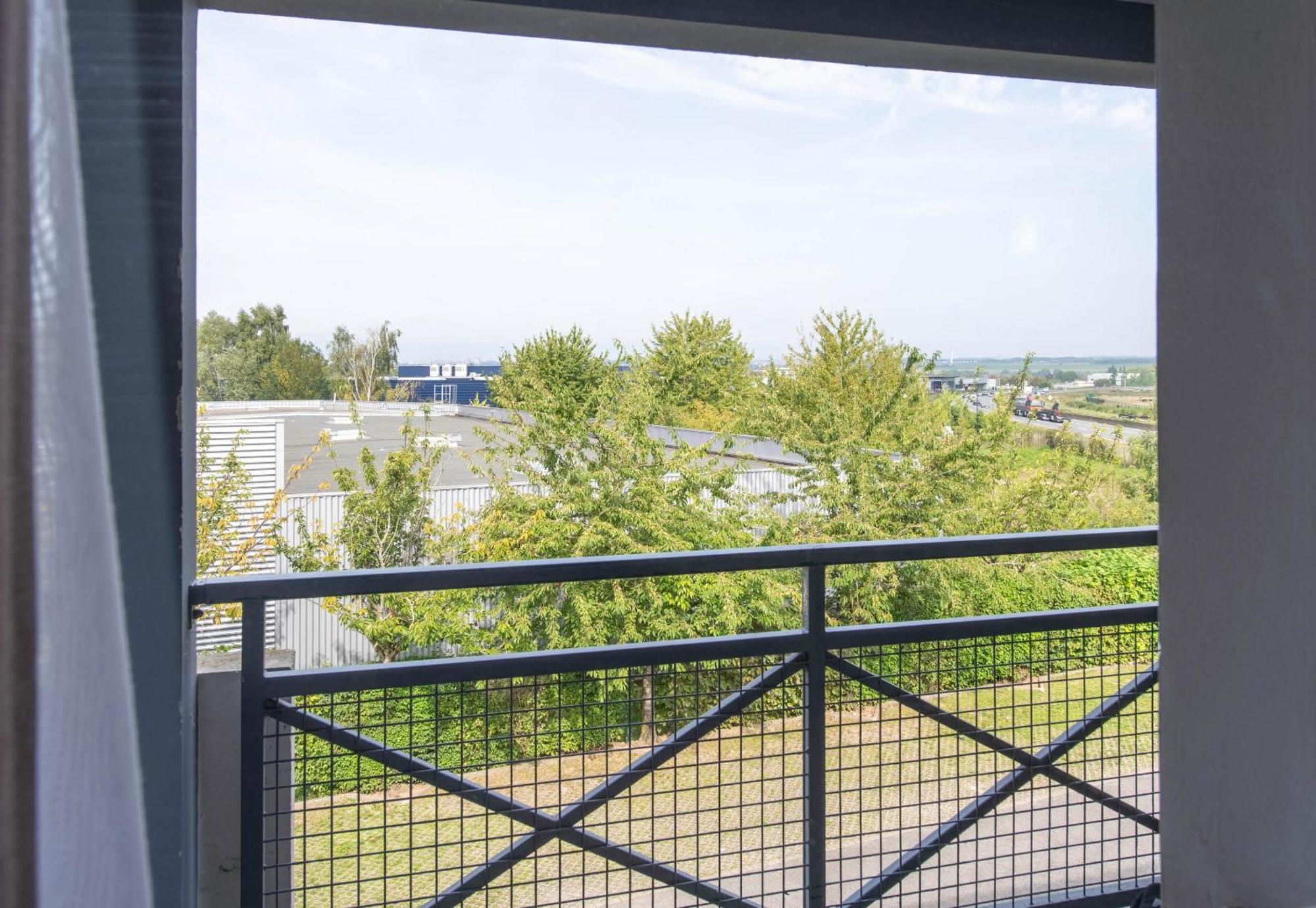 B&B Hotel Amiens 롱쥐오 외부 사진