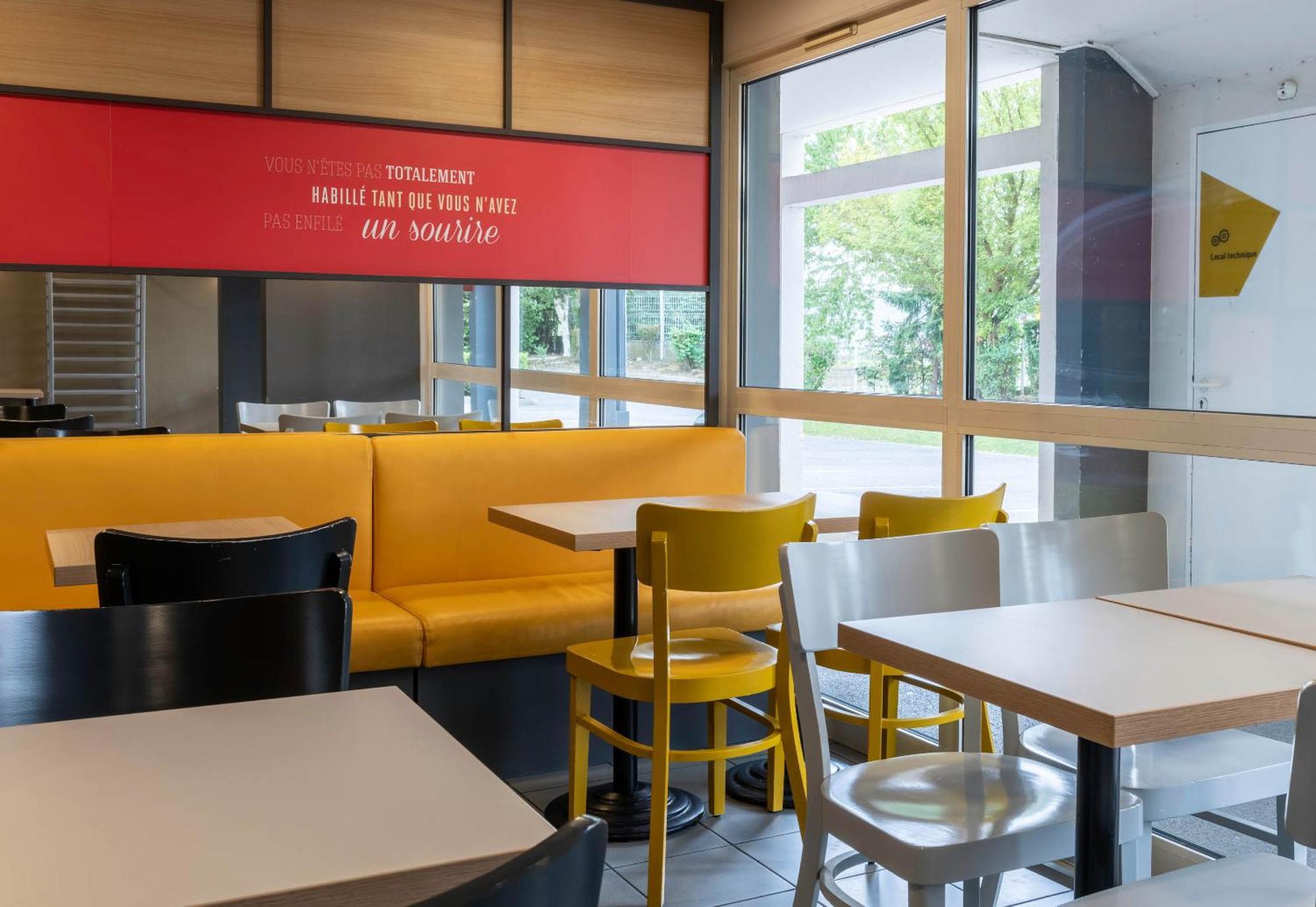 B&B Hotel Amiens 롱쥐오 외부 사진