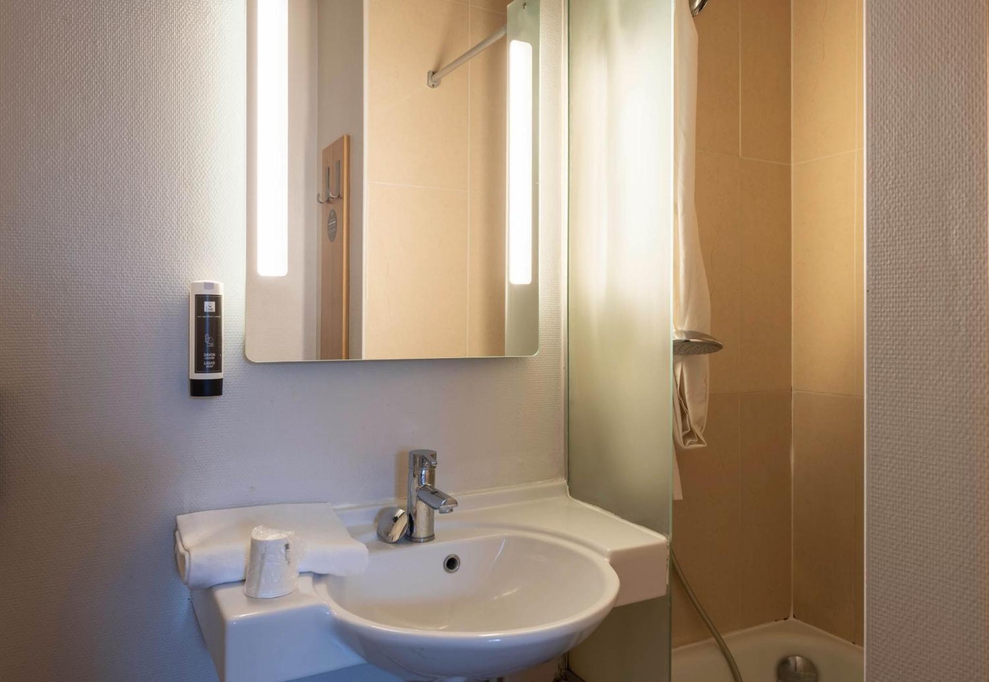 B&B Hotel Amiens 롱쥐오 외부 사진