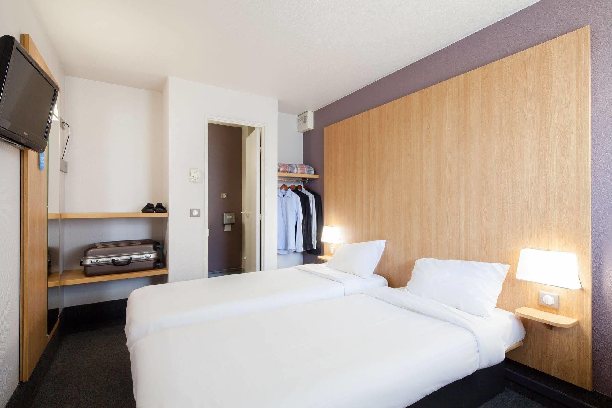B&B Hotel Amiens 롱쥐오 외부 사진