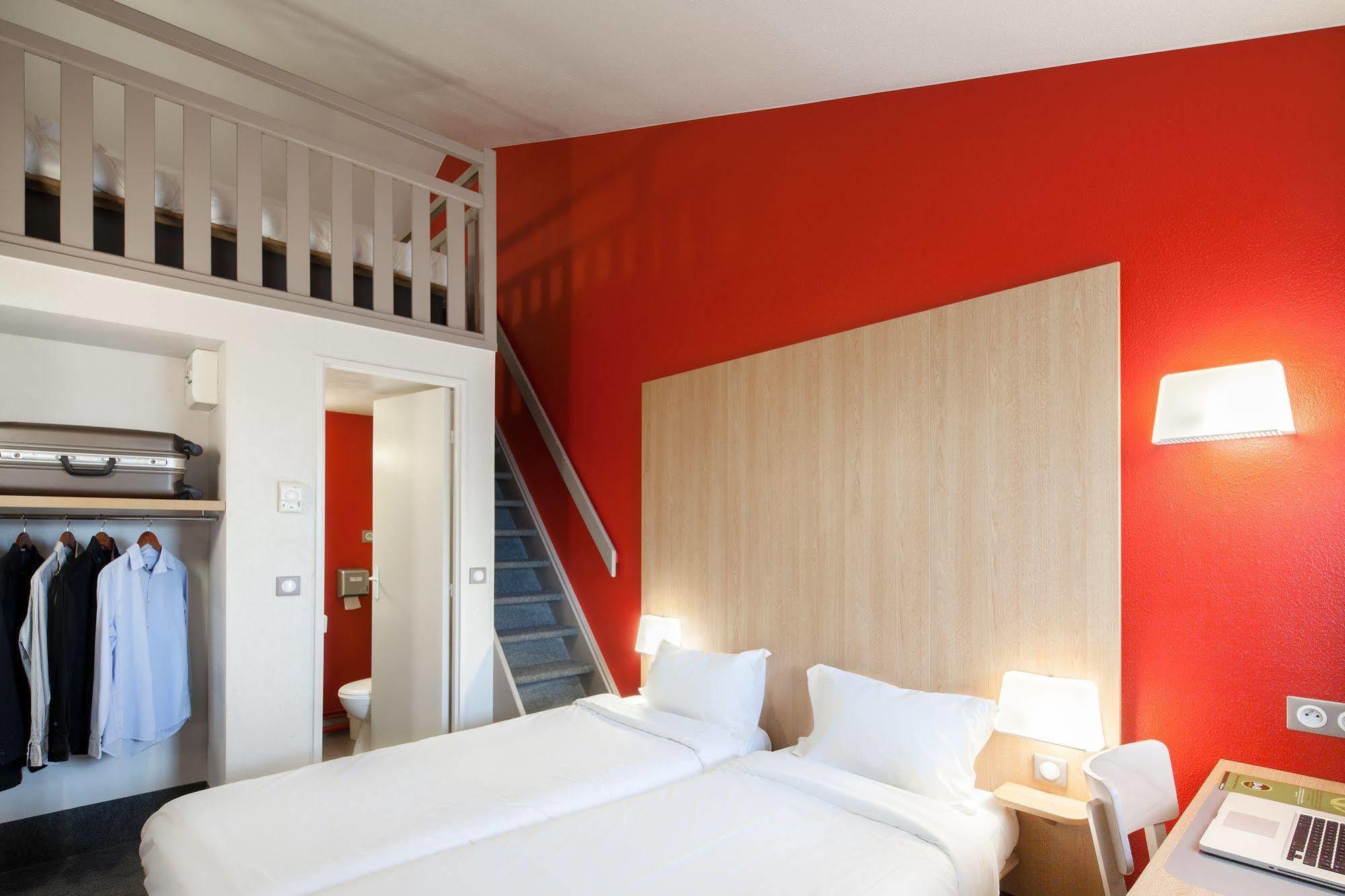 B&B Hotel Amiens 롱쥐오 외부 사진
